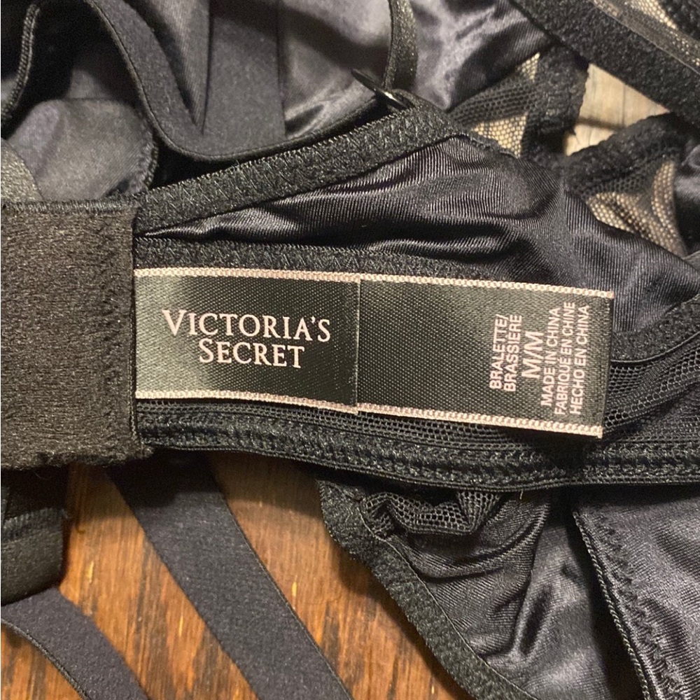 Bra - Picture 3 of 3